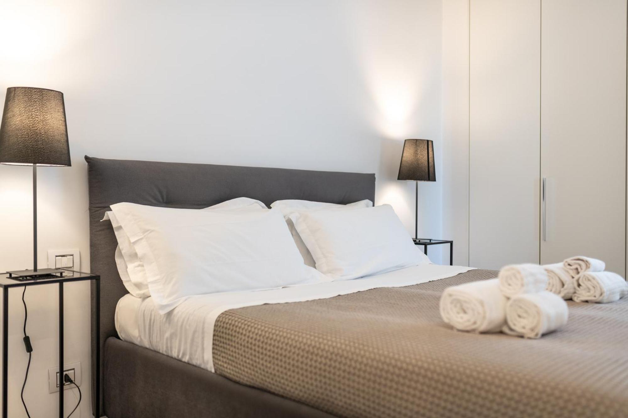 Santo Stefano Raro Rooms Collection Бриндизи Экстерьер фото